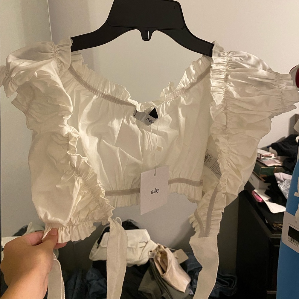 adika wrap up top